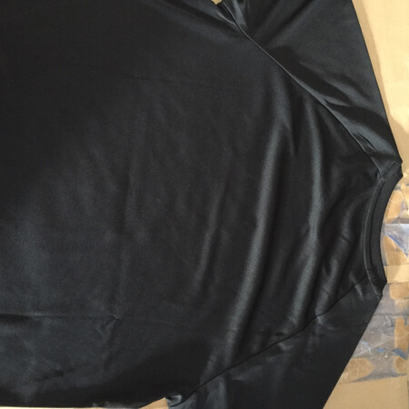 衣服款式大小都能达到预期的效果，大品牌值得信赖，希望穿段时间质量依旧让我满意。