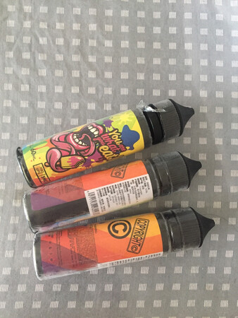 一下子买了三个。味道比预想中的还要好。还会来光顾的