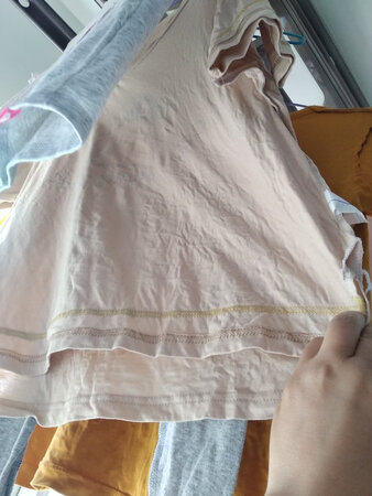 纯棉的夏天来了穿舒服，舒服，属于上身肥下身瘦的那种建议胖腿的拍大号还是