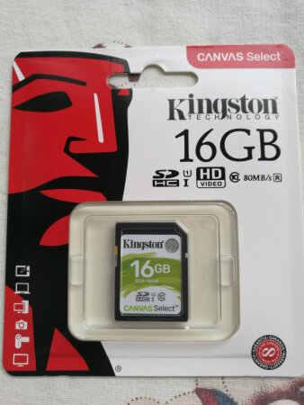 物流快，卡标准是16GB，只有14.47GB。
快递哥有点粗心，我们小区就有货物存放处，把货放在新东关，我找了一个下午。