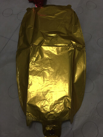里面的字母“I”坏的，充不了气，后来只好舍弃了这个字母。对于商家来说没什么大不了的，都是对我来说精心准备的求婚不得不打折扣，体验极差，差评！