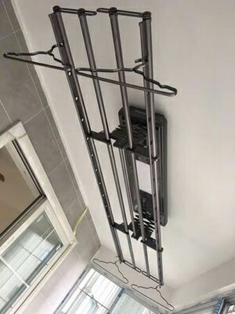 没想到，这价格居然买到这么好的东东，外观漂亮，结实，关键声音还很小，太喜欢了，以后我也成小资阔太太了