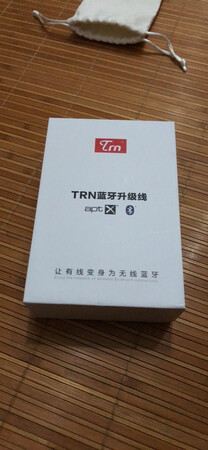 试了几天，很好用，蓝牙连接稳定，插针也很紧，物流也很快