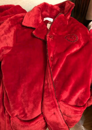看起来不错还没用京东在线客服真的差劲一点用没有赶紧换人吧
