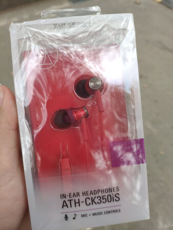 我觉得一般，有听诊器音效，就那样吧，隔音比三四十的好，舒适度也还行