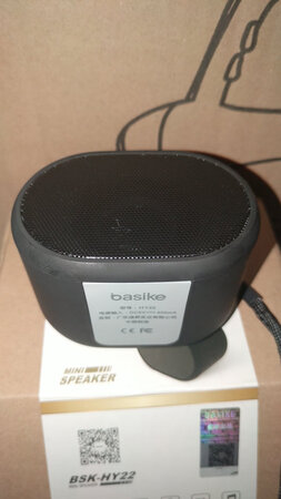 音质不怎么样，上面写的支持wireless，好像不支持来着。。。不怎么满意。