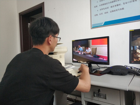 很满意，摄像头很清晰，我是朋友介绍来买的，值得信赖，服务很好！