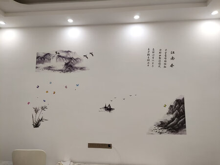 太差了，小的跟啥样，宣传的特效太明显了，有那么大吗