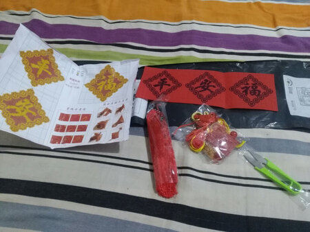 可以，没事买来自己绣客服服务好，应该好看，就是厂家发货速度也太慢了，下单两天后才出货，