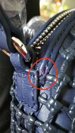 外观颜值：好
材质手感：可以
做工细节：差