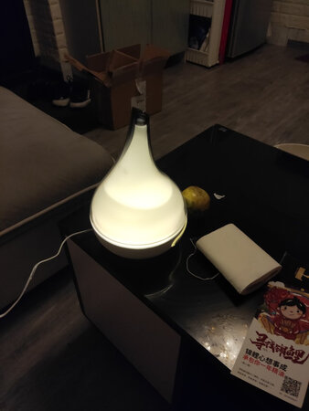 美观程度：不错
适用场景：在卧室使用
产品包装：包装完好
产品气味：薰衣草香味淡淡的，感觉还不错
其他特色：快递速度可以