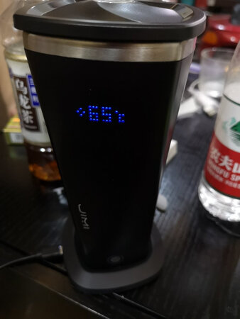 功能强大，值得拥有，要是再有一款能够速冷的，就更完美了！