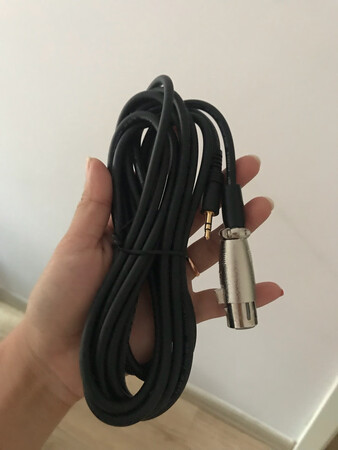 跟我的麦很配  不错的哦。