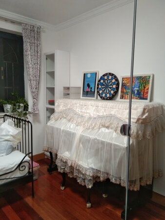 很不错，材质做工都好，还送了一些小物件。用上以后视觉效果也很不错。好评！