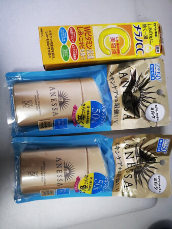回购多次了，平价好用，用着一点也不心疼，很好吸收
吸收效果：吸收快