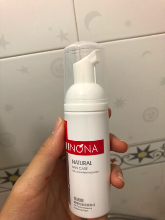 很棒嘻嘻，泡沫细腻 洗的很清爽 干净卫生