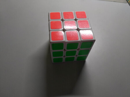 手感不错，很好，圣手魔方确实好。