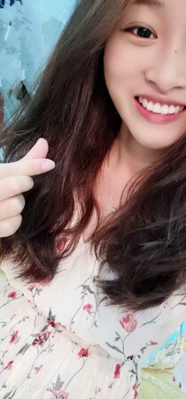 穿着很有质感，带暗条纹，大家都说漂亮呢