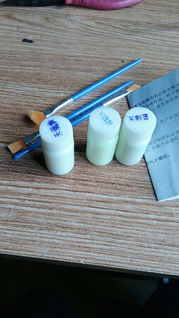 这……商家你认真的吗？为什么全是白的
不过效果还行
前天晚上下的单，今天中午到的