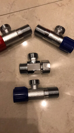 泡水后第二天里面有锈，短时间看不出质量如何