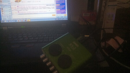 快递速度快，服务一流，效果还算可以，但跟内置声卡不好比，质量不咋地，这是换第三个了，不知道这个如何呢