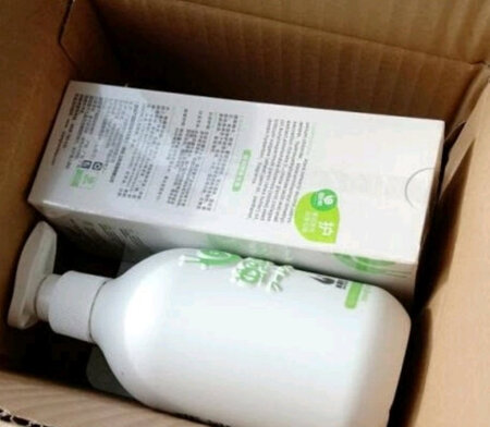 淡淡的清香好闻，可以效果很好，用后头发顺滑。