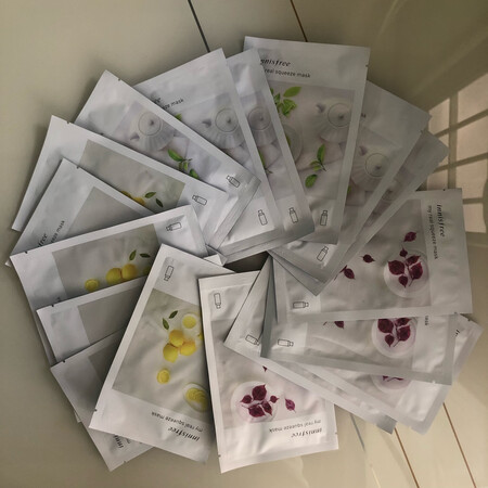 补水效果不错，买了三盒，跟在门店买的一样，是正品