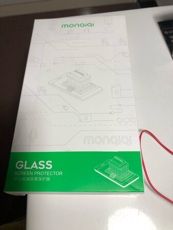 手机膜收到，质量不错?