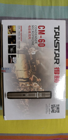 这款麦克风给人的印象实在太好了，小巧玲珑，短小精悍，声音出色，灵敏度高，相当满意！购物令人很快乐！