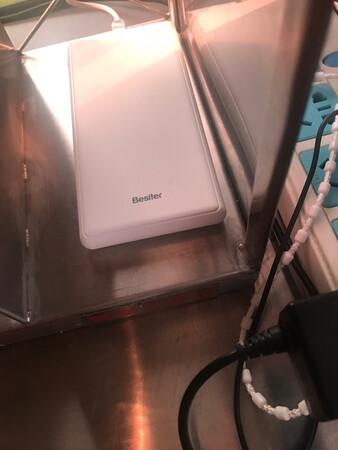 用着还可以，充一次点能用两三次左右期待中！