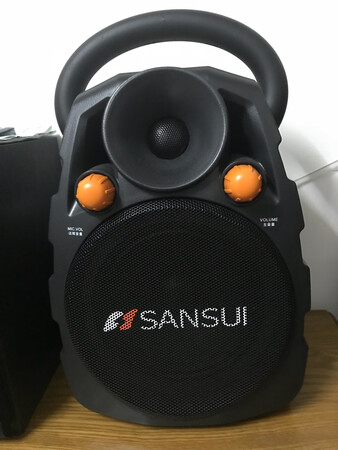 音响音质很好，播放效果很不错，而且电量足