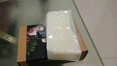 很好用，味很香，洗完脸上很滑，值得购买。