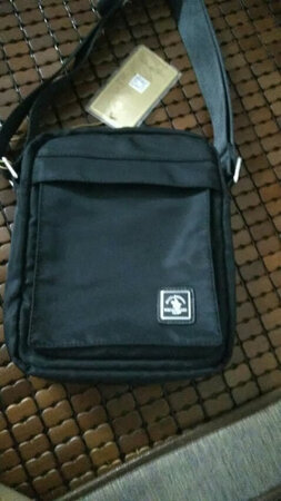 外出放些小物件刚刚好