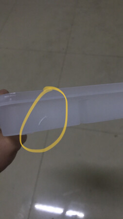 物流速度很快，东西质量太差，不是这里坏了就是那里不行，第一次在京东买这么次的东西，客服态度也不好
