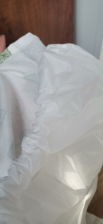 布料很好，格力1.5用大小合适。价格不贵，值得购买。