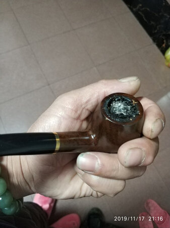 用了几天感觉不错是实木的
