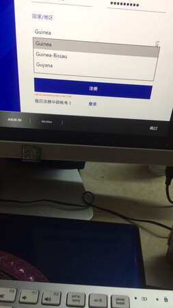 电脑一体机整体塔配非常好，外观漂亮，色彩好，电脑速度性能一般。物流非常快，今天下单明天送到家。键盘和鼠标是搭配无线的希望能用久点