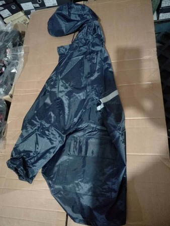 大小刚好，下雨天骑车不怕淋雨了