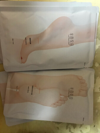 脚膜今晚用起来，手膜非常棒