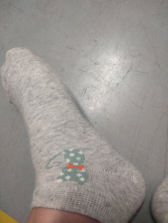 袜子质量还不错，价格优惠，颜色小清新