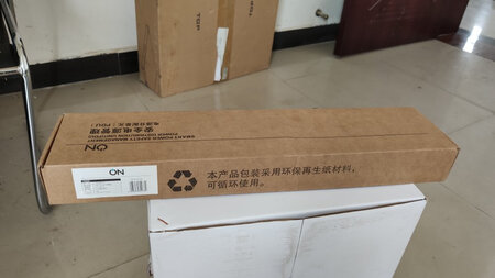 不错，PDU接头线规格3*1.5，重量1kg