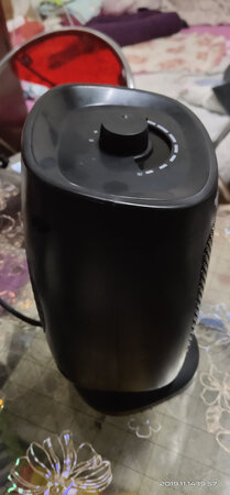 外观设计：别小巧精致 
取暖效果：非常热乎
耗电情况：省电
静音效果：不错
安全设计：自动断电
其他特色： 值得购买