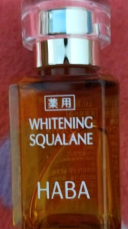 喜欢这个颜色， 京东服务态度很好，买的比较的比较合意，东西也不错。物流的速度也还可以，差不多算隔天到，这个速度还是可以接受的了，给个好评！