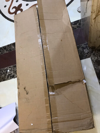在京东买了那么多次东西，第一次收到快递包装这么差，快递速度慢，人家一般下单3天内已到货，它5天才到