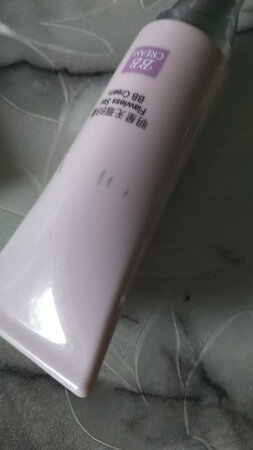 好用，一直都用这个牌子的，不过敏，价格亲民