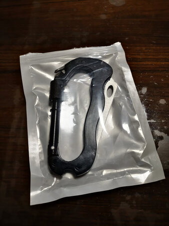 便捷性能：方便
产品重量：轻
适用场景：户外