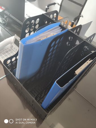 东西很好，价格便宜质量好，性价比高，尤其是京东物流，次日达很准时，及时解决了很多问题。搜索了好几天，对比了其他几个品牌型号特点等，这个产品从外观，颜色，功能，质量等方面都满足要求，领导也很满意，看着大气美观大方，好评！