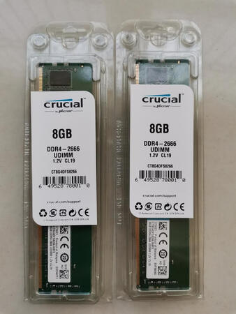 19年第7周出产的D9VPP颗粒，没有C9BJZ的能超，但足够用了。9600kf+z390 tomahawk最高可以上到4266MHz 18-24-24-43 1.45V，平常3600MHz 16-23-23-36 1.35V使用。micron颗粒tRCD确实降不下来，胜在价格便宜。