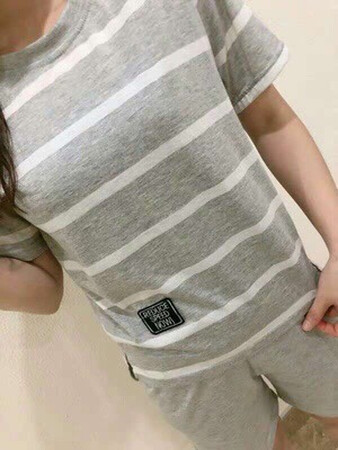 睡衣真的超级的好看，价格也很实惠，发货速度很快，质量又好，真的是非常的满意。
