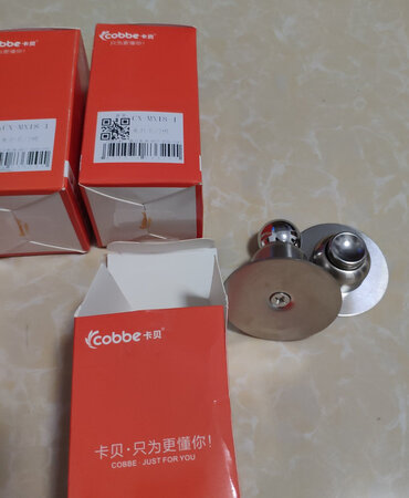 物流很快，包装完整，一到货就装上去了，看着很满意，一直支持京东！